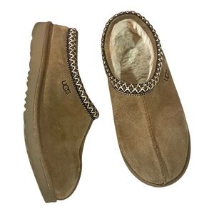 UGG Women's Tasman Slippers Embroidered Sherpa Lined Sz 6